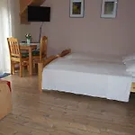 Gæstehus I Pod Jaworzyna W Koninkach 3*