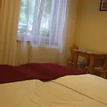 Gæstehus I Pod Jaworzyna W Koninkach 3*
